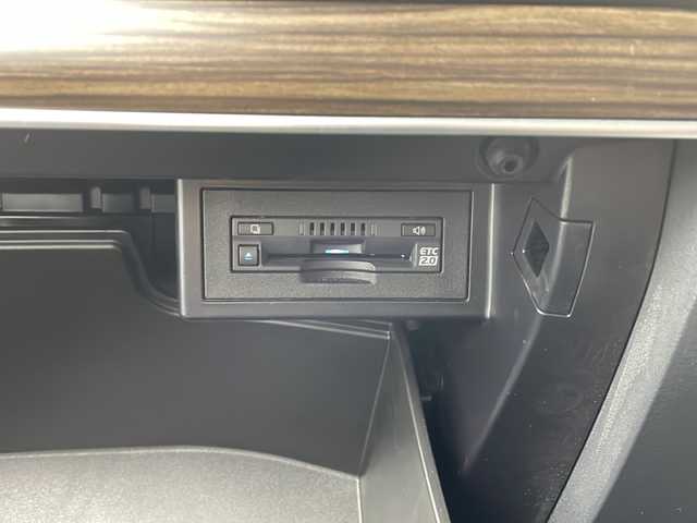 トヨタ ランドクルーザー プラド TX Lパッケージ マットブラED 大阪府 2023(令5)年 2.6万km ブラック 純正ディスプレイオーディオ/【ナビ/BT/USB】/パノラミックビューモニター/サンルーフ/ETC2.0/ブラインドスポットモニター/プリクラッシュセーフティ/レーダークルーズコントロール/コーナーセンサー前後/先行車発進アラーム/レーンキープアシスト/オートライト/電動格納三列目シート/シートヒーター/シートベンチレーション/パワーシート　D+N席/純正18インチAW/純正フロアマット