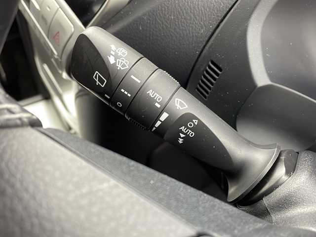 トヨタ ランドクルーザー プラド TX Lパッケージ マットブラED 大阪府 2023(令5)年 2.6万km ブラック 純正ディスプレイオーディオ/【ナビ/BT/USB】/パノラミックビューモニター/サンルーフ/ETC2.0/ブラインドスポットモニター/プリクラッシュセーフティ/レーダークルーズコントロール/コーナーセンサー前後/先行車発進アラーム/レーンキープアシスト/オートライト/電動格納三列目シート/シートヒーター/シートベンチレーション/パワーシート　D+N席/純正18インチAW/純正フロアマット