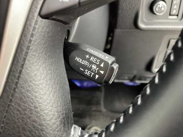 トヨタ ランドクルーザー プラド TX Lパッケージ マットブラED 大阪府 2023(令5)年 2.6万km ブラック 純正ディスプレイオーディオ/【ナビ/BT/USB】/パノラミックビューモニター/サンルーフ/ETC2.0/ブラインドスポットモニター/プリクラッシュセーフティ/レーダークルーズコントロール/コーナーセンサー前後/先行車発進アラーム/レーンキープアシスト/オートライト/電動格納三列目シート/シートヒーター/シートベンチレーション/パワーシート　D+N席/純正18インチAW/純正フロアマット