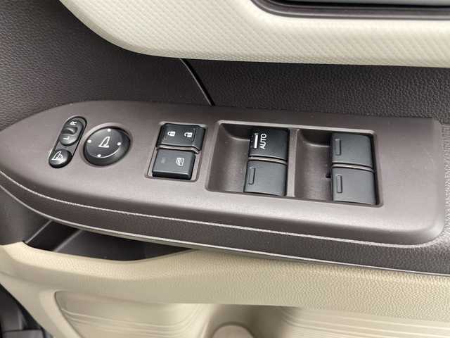 ホンダ Ｎ ＢＯＸ 2トーン G L ホンダセンシング 宮崎県 2020(令2)年 4.9万km プレミアムアイボリーパールⅡ 純正8インチナビ/Ｂｌｕｅｔｏｏｔｈ/CD/HDMI/フルセグＴＶ　/片側パワースライドドア/レーダークルーズコントロール/バックカメラ/Ｄ／Ｎ席シートヒーター/ドライブレコーダー（前、後）/ビルトインＥＴＣ/ステアリングリモコン/スペアキー/プッシュスタート