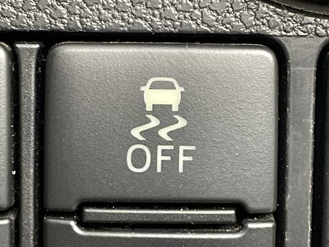 ダイハツ ミラ イース L SAⅢ 茨城県 2020(令2)年 4万km ホワイト ナビ　Ｂｌｕｅｔｏｏｔｈ　衝突軽減ブレーキ　オートハイビーム　リモコンキー　横滑り防止装置　純正フロアマット　電動格納ミラー　ドアバイザー　アイドリングストップ　コーナーセンサー　ドライブレコーダー