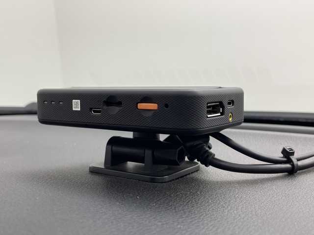 ダイハツ ミラ イース L SAⅢ 茨城県 2020(令2)年 4万km ホワイト ナビ　Ｂｌｕｅｔｏｏｔｈ　衝突軽減ブレーキ　オートハイビーム　リモコンキー　横滑り防止装置　純正フロアマット　電動格納ミラー　ドアバイザー　アイドリングストップ　コーナーセンサー　ドライブレコーダー