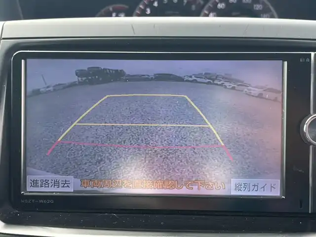 車両画像4