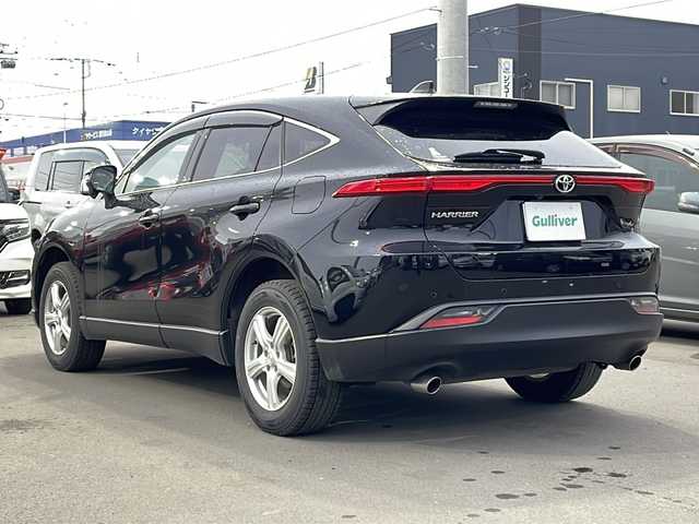 トヨタ ハリアー S 道北・旭川 2023(令5)年 7.5万km ブラック 4WD/寒冷地仕様/純正ディスプレイオーディオナビ/ BT/USB/フルセグ/バックカメラ/トヨタセーフティセンス/PCS/LTA/ACC/RSA/ACC/PKSB/純正エンジンスターター /ビルトインETC2.0/オートハイビーム/オートライト/LEDヘッドライト/フォグライト/リアフォグ/ワイパーデアイサー/電子パーキング/オートブレーキホールド/17AWサマータイヤ積み込み