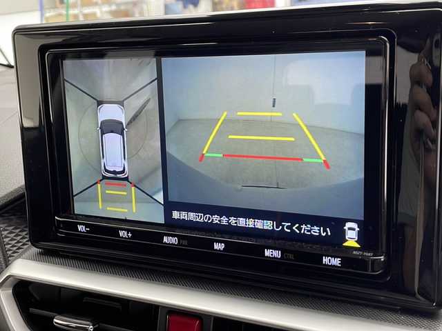 トヨタ ライズ Z 千葉県 2022(令4)年 0.7万km シャイニングホワイトパール スマートアシスト/ 衝突軽減ブレーキ/ 標識認識機能/ 先行車発進お知らせ機能/ レーンキープアシスト/ レーダークルーズコントロール/純正ディーラーナビ/フルセグTV　BT CD　DVD/ETC2.0/全方位カメラ/前後ドライブレコーダー/前席シートヒーター/ブラインドスポットモニター/LEDヘッドライト/オートハイビーム/前後コーナーセンサー/アイドリングストップ/ステアリングスイッチ/プッシュスタート/スマートキー