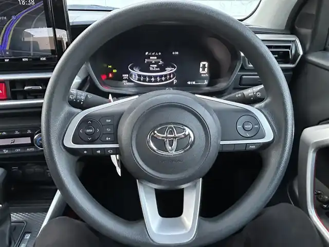 トヨタ ライズ G 福岡県 2020(令2)年 6.8万km ファイアークォーツレッドM 純正9型SDナビ（フルセグTV/CD/DVD/BT）全方位モニタートヨタセーフティーセンスコーナーセンサーETC純正LEDヘッドライト純正フロアマット純正16インチアルミホイールスマートキープッシュスタートHDMIUSBポート
