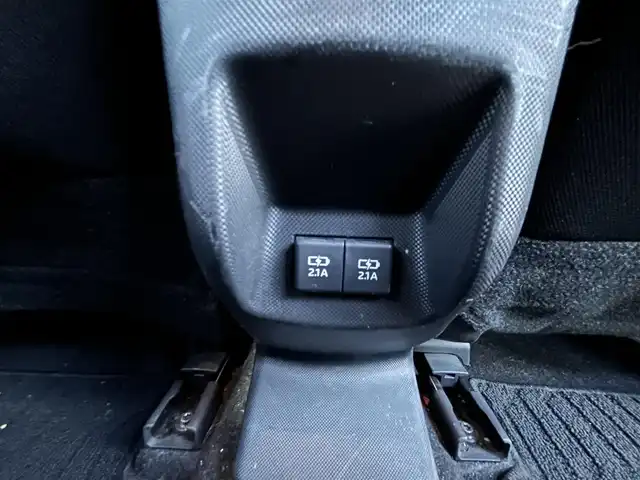 トヨタ ライズ G 福岡県 2020(令2)年 6.8万km ファイアークォーツレッドM 純正9型SDナビ（フルセグTV/CD/DVD/BT）全方位モニタートヨタセーフティーセンスコーナーセンサーETC純正LEDヘッドライト純正フロアマット純正16インチアルミホイールスマートキープッシュスタートHDMIUSBポート