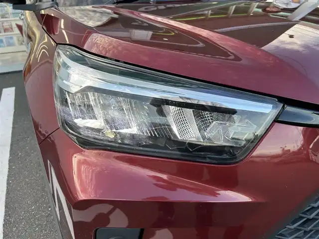 トヨタ ライズ G 福岡県 2020(令2)年 6.8万km ファイアークォーツレッドM 純正9型SDナビ（フルセグTV/CD/DVD/BT）全方位モニタートヨタセーフティーセンスコーナーセンサーETC純正LEDヘッドライト純正フロアマット純正16インチアルミホイールスマートキープッシュスタートHDMIUSBポート