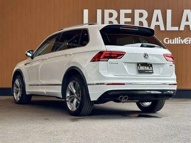 フォルクスワーゲン ティグアン TDI 4モーション Rライン 宮城県 2018(平30)年 7.6万km ピュアホワイト 純正ナビ/全周囲カメラ/AppleCarPlay/AndroidAuto/ハーフレザー/シートヒーター/アイドリングストップ/ACC/レーンキープアシスト/ブラインドスポットモニター/プリクラッシュブレーキ/コーナーセンサー/ステアリングスイッチ/パドルシフト/電動パーキング/オートホールド/バーチャルコックピット/USB×２/LEDヘッドライト/フロントフォグ/保証書/取扱説明書/スペアキー×１
