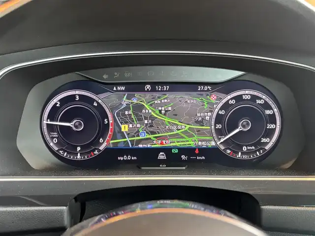 フォルクスワーゲン ティグアン TDI 4モーション Rライン 宮城県 2018(平30)年 7.6万km ピュアホワイト 純正ナビ/全周囲カメラ/AppleCarPlay/AndroidAuto/ハーフレザー/シートヒーター/アイドリングストップ/ACC/レーンキープアシスト/ブラインドスポットモニター/プリクラッシュブレーキ/コーナーセンサー/ステアリングスイッチ/パドルシフト/電動パーキング/オートホールド/バーチャルコックピット/USB×２/LEDヘッドライト/フロントフォグ/保証書/取扱説明書/スペアキー×１