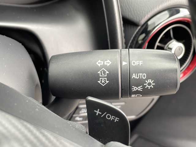 マツダ ＣＸ－３ XD ツーリング 大阪府 2016(平28)年 7.8万km ジェットブラックマイカ 衝突軽減システム　/アクティブドライビングディスプレイ　/フルセグTV　/Bluetooth　/CD　/DVD　/バックカメラ　/クルーズコントロール　/BSM　/LEDヘッドライト　/純正アルミホイール　/ETC/スマートキー/プッシュスタート/純正フロアマット