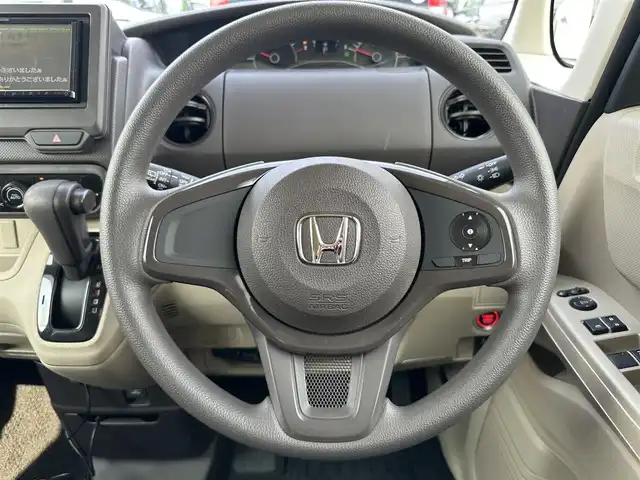 ホンダ Ｎ ＢＯＸ G 道北・旭川 2018(平30)年 5万km クリスタルブラックパール (株)IDOMが運営する【じしゃロン旭川店】の自社ローン専用車両になります。こちらは現金またはオートローンご利用時の価格です。自社ローンご希望の方は別途その旨お申付け下さい/　/・社外ナビ(CD/DVD/BT/SD/フルセグ)/・ETC/・両側スライドドア/・両席シートヒーター/・プッシュスタート/・スマートキー2個/・積込SW冬 155/65R14