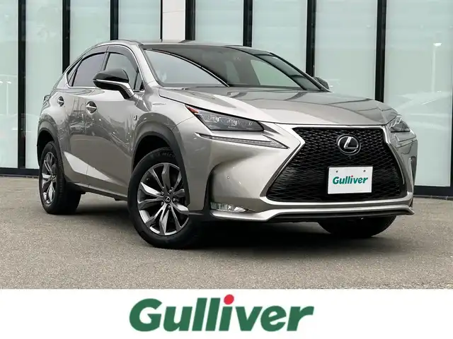 レクサス ＮＸ 200t Fスポーツ 大阪府 2017(平29)年 4.9万km ソニックチタニウム 純正ナビ/   フルセグTV/CD/DVD/Bluetooth/USB/全方位モニター/衝突軽減ブレーキ/横滑り防止装置/コーナーセンサー/ＢＳＭ/前席エアシートヒーター/レーダークルーズコントロール/パドルシフト/運転席、助手席パワーシート/ステアリングヒーター/前後ドライブレコーダー/純正18インチアルミホイール/純正フロアマット/プッシュスタート/スマートキー/レザーシート/ＥＴＣ/三眼ＬＥＤ