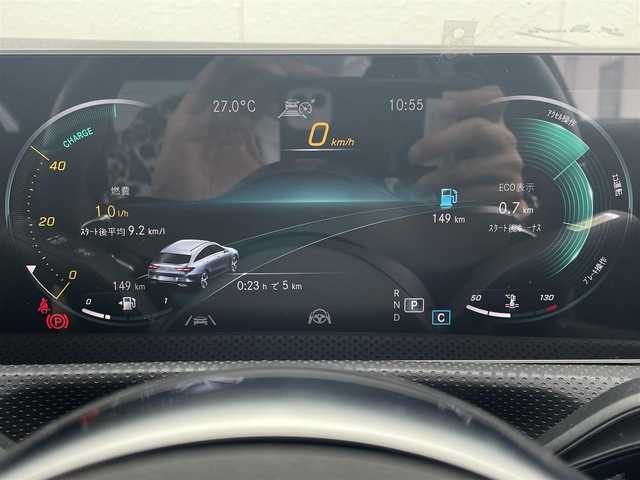 メルセデス・ベンツ ＣＬＡ２００ｄ Sブレーク AMGライン 東京都 2020(令2)年 6万km ポーラホワイト レーダーセーフティパッケージ/パークトロニック/ドライブアウェイアシスト/リアクロストラフィックアラート/マルチビームLEDヘッドランプ/アダプティブハイビームアシストプラス/シルバーダイヤモンドメッシュフロントグリル/開口部横バーブラックメッシュフロントエアロバンパー/サイドシルスポイラー/リアスポイラー/下部ラウンド型クローム加飾付リアエアロバンパー/225/45R18タイヤ/18インチAMG製5本ツインスポークアルミホイール/「Mercedes-Benz」ロゴ入りブレーキキャリバー(フラットボトム)/プライバシーガラス/DINAMICA(スエード調)貼インパネ加飾/レッドステッチ入ディンプルナッパ革巻きスポーツステアリングホイール(フラットボトム)/左右独立調整オートエアコン/リアエアコン吹き出し口/レッドステッチ入ブラック合皮/DINAMICA(スエード調)コンビスポーツシート/シートヒーター(D席/N席)/パワーシート(D席/N席)/イージーエントリー(D席/N席)/ステンレス製ペダル