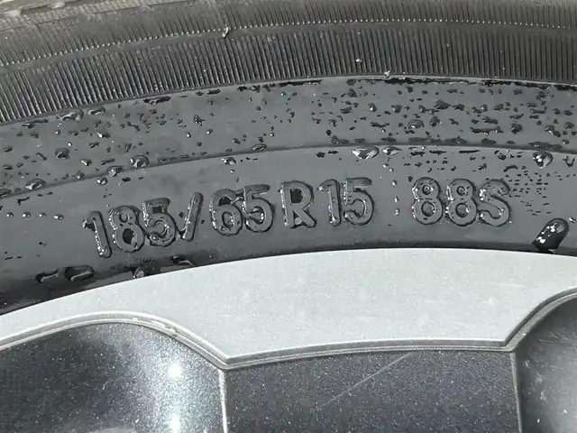 トヨタ シエンタ ハイブリッド Z 大阪府 2023(令5)年 1.6万km アーバンカーキ 純正１０ｉｎｃナビＴＶ　３６０カメラ　ＥＴＣ　両側パワースライドドア　衝突軽減　レーダーＣ　クリアランスソナー　ＢＳＭ　パークアシスト　トヨタセーフティセンス　シート＆ハンドルヒーター　１００Ｖ電源