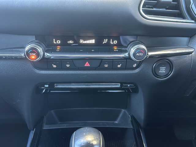 マツダ ＣＸ－３０ 20S プロアクティブツーリングセレ 静岡県 2021(令3)年 3.8万km チタニウムフラッシュマイカ 純正メモリナビ/・フルセグTV/・Bluetooth/・USB/・HDMI/・AM/・ＦＭ/主要装備/・衝突軽減/・アラウンドビューモニター/・レーンキープ/・ＢＳＭ/・追従クルコン/・ＨＵＤ/・シートヒーター/・ステアリングヒーター/・シートメモリー/・パドルシフト/・ＥＴＣ/・LＥＤヘッドライト/・オートハイビーム/・オートホールド/・ステアリングリモコン/・純正フロアマット/・純正アルミホイール