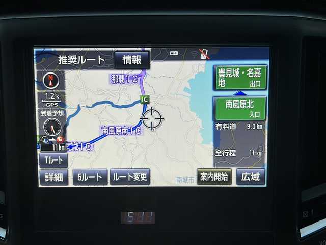 トヨタ クラウン ハイブリッド アスリートS J－フロンティア 沖縄県 2016(平28)年 6.6万km ホワイトパールクリスタルシャイン 純正ナビ　/（ＡＭ／ＦＭ／ＣＤ／ＤＶＤ／ＢＴ）　/フルセグＴＶ　/バックモニター　/パワーシート　/シートヒーター　/コーナーセンサー　/クルーズコントロール　/ドラレコ　/衝突軽減　/レーンキープアシスト　/ＥＴＣ/スマートキー/横滑り防止/純正フロアマット/純正18AW/USB入力端子/LEDヘッドライト