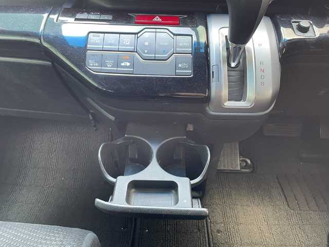 ホンダ ステップワゴン スパーダ Z 茨城県 2012(平24)年 9.4万km プレミアムコスミックバイオレットパール じしゃロン水戸販売車両