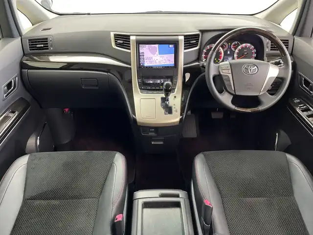 トヨタ ヴェルファイア 2．4Z ゴールデンアイズⅡ 鹿児島県 2014(平26)年 4.4万km ブラック ワンオーナー/アルパイン製ナビ/（CD/DVD/BT/フルセグ）/両側パワースライドドア/クルーズコントロール/アルパイン製フリップダウンモニター/パワーバックドア/コーナーセンサ―/ハーフレザーシート/オットマン/ドライブレコーダー/ビルトインETC/純正HIDヘッドライト/保証書/取扱説明書/スペアキー