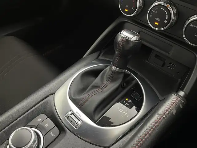 マツダ ロードスター S スペシャルパッケージ 福井県 2016(平28)年 5万km セラミックM 純正ＨＤＤナビ/（ＦＭ／ＡＭ／ＢＴ／ＣＤ／ＤＶＤ／ＡＵＸ／ＴＶ）/バックカメラ　/社外タワーバー/純正アルミホイール /純正パドルシフト /社外フロントリップ /ブラインドスポットモニター /レーンキープアシスト/横滑り防止装置/社外ドライブレコーダー