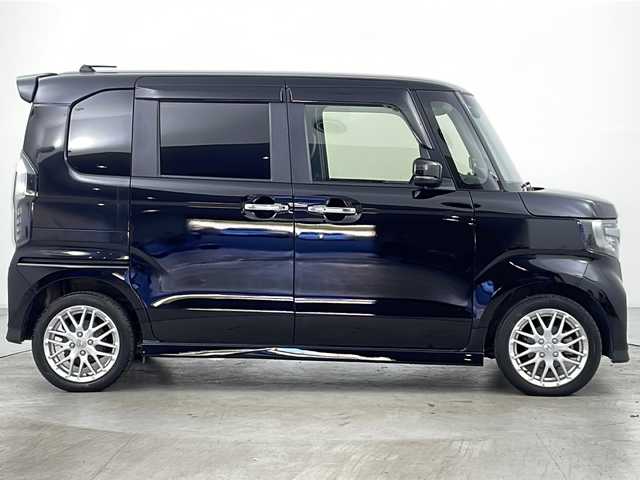 ホンダ Ｎ ＢＯＸ カスタム EX ターボ 道央・札幌 2022(令4)年 4.2万km クリスタルブラックパール ・純正ナビ&CD&DVD&BT&TV/・バックカメラ/・ホンダセンシング/・レーダークルーズコントロール/・純正前後ドライブレコーダー/・ビルトインETC/・前席シートヒーター/・ハーフレザーシート/・パドルシフト/・TVキャンセラー/・ステアリングスイッチ/・純正フロアマット/・プッシュスタート/・LEDヘッドライト/・フォグランプ/・オートライト/・オートマチックハイビーム/・ヘッドライトレベライザー/・スマートキー/・保証書