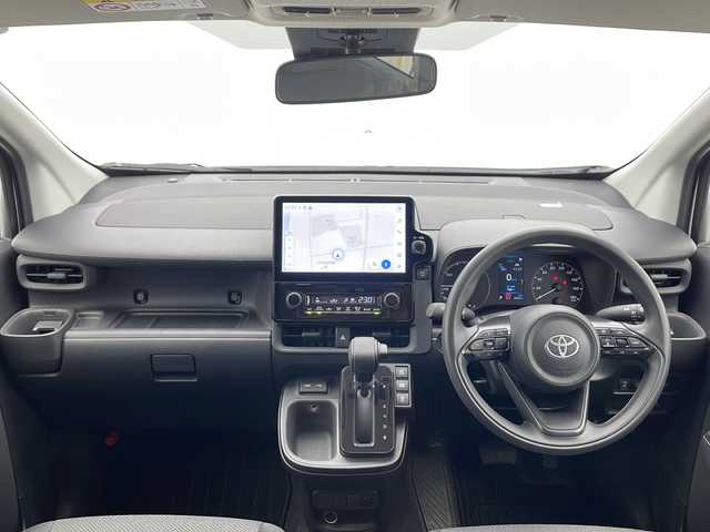 トヨタ シエンタ ハイブリッド G 熊本県 2024(令6)年 0.5万km プラチナホワイトパールマイカ トヨタセーフティセンス/プリクラッシュセーフティ/レーンキープアシスト/ブライドスポットモニター/コーナーセンサー（前後）/レーダークルーズコントロール/全方位モニター/純正ディスプレイオーディオ/地図データ/Bluetooth/フルセグ/Miracast/USB/ビルトインETC2.0/天井サーキュレーター/両側パワースライドドア/ドアバイザー/純正フロアマット/ステアリングスイッチ/純正15インチアルミホイール/電格ミラー