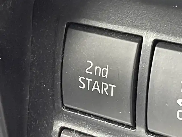 トヨタ ランドクルーザー プラド TX Lパッケージ マットブラED 群馬県 2023(令5)年 2.4万km ブラック 禁煙車　アルパインフローティングビックXナビ　バックカメラ　衝突軽減　ダウンヒルアシストコントロール　アダプティブクルーズコントロール　パワーシート　シートヒーター　シートエアコン　障害物センサー