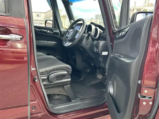 ホンダ Ｎ ＢＯＸ カスタム G Lパッケージ 沖縄県 2015(平27)年 5.8万km プレミアムディープロッソパール (株)IDOMが運営する【じしゃロンコザ店】の自社ローン専用車両になりますこちらは現金またはオートローンご利用時の価格です。自社ローンご希望の方は別途その旨お申付け下さい/・本土仕入/・社外ナビ/・Bluetooth接続/・TV/・DVD再生/・バックカメラ/・両側パワースライドドア/・ETC/・スマートキー/・プッシュスタート/・純正アルミホイール/・オートライト