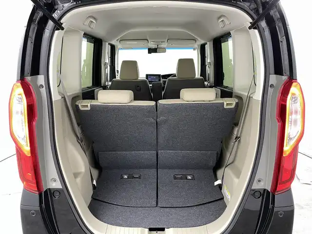 ホンダ Ｎ ＢＯＸ G L ホンダセンシング 福島県 2018(平30)年 4.6万km クリスタルブラックパール ホンダセンシング/・衝突被害軽減ブレーキ/・車線逸脱警報装置/・レーンキープアシスト/・レーダークルーズコントロール/・セキュリティアラーム/純正インターナビ/・型番：VXM-184VFi/・フルセグTV/BT/CD/DVD/AM/FM/iPod/AUX/USB/・バックカメラ/・ビルトインETC/・純正ドライブレコーダー/片側パワースライドドア/革巻きステアリング/・ステアリングリモコン/ベンチシート/プッシュスタート/・スマートキー/アイドリングストップ/ドアバイザー