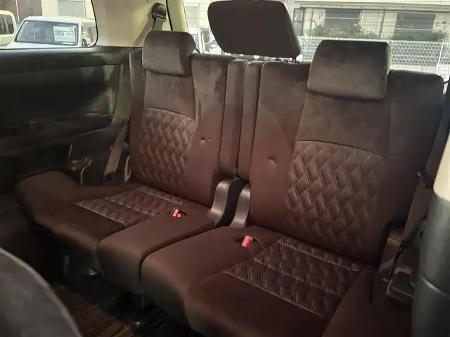 トヨタ アルファード S 埼玉県 2019(令1)年 0.8万km ブラック ・ワンオーナー　/・ディーラー点検記録R2:3:4:6年　/・モデリスタエアロ　/・社外17インチアルミ　オールシーズンタイヤ付き/・社外18インチアルミ車載（サマータイヤ6分山）/・純正ナビフルセグTV　DVD　BT　SD　/・バックカメラ　/・ドライブレコーダー/・デジタルインナーミラー/・ETC2.0　/・両側パワースライドドア/・2列目オットマンシート/・電子パーキングブレーキ/・オートホールド/・オートハイビーム/・オートライト/・LEDフォグ/・レーダークルーズコントロール/・LTA/・クリアランスソナー/・PKSB/・PCS/・BSM/・RSA/・スマートキー×２/・プッシュスタート/・保証書/・取説