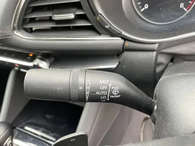 マツダ マツダ３セダン 20S Lパッケージ 千葉県 2019(令1)年 5.7万km ジェットブラックマイカ 純正8．8インチナビ/バックカメラ/レーダークルーズ/Bluetooth/フルセグ/オートハイビーム/BOSE/LEDヘッドライト/レザーシート/シートヒーター/ヘッドアップディスプレイ/電子パーキング/ETC