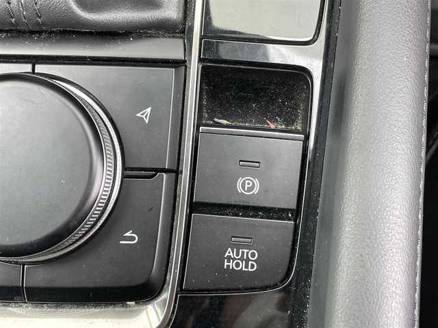 マツダ マツダ３セダン 20S Lパッケージ 千葉県 2019(令1)年 5.7万km ジェットブラックマイカ 純正8．8インチナビ/バックカメラ/レーダークルーズ/Bluetooth/フルセグ/オートハイビーム/BOSE/LEDヘッドライト/レザーシート/シートヒーター/ヘッドアップディスプレイ/電子パーキング/ETC