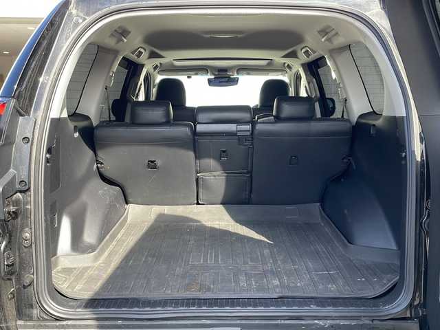 トヨタ ランドクルーザー プラド TX 山形県 2021(令3)年 7.7万km ブラック ToyotaSafetySenseP/・プリクラッシュセーフティ/・レーンディパーチャーアラート/・オートマチックハイビーム/・ロードサインアシスト/・先行車発進アラーム	/サンルーフ				/純正ナビ（CD/DVD/Bluetooth/HDMI）/フルセグテレビ/バックカメラ/デジタルインナーミラー/ETC/純正ドライブレコーダー/レーダークルーズコントロール/センターデフロック/コーナーセンサー/ルーフレール/革調シートカバー/LEDヘッドライト/ヘッドランプクリーナー/フォグランプ/ドアバイザー/純正フロアマット/純正ホイール