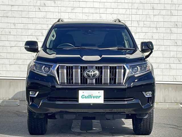トヨタ ランドクルーザー プラド TX 山形県 2021(令3)年 7.7万km ブラック ToyotaSafetySenseP/・プリクラッシュセーフティ/・レーンディパーチャーアラート/・オートマチックハイビーム/・ロードサインアシスト/・先行車発進アラーム	/サンルーフ				/純正ナビ（CD/DVD/Bluetooth/HDMI）/フルセグテレビ/バックカメラ/デジタルインナーミラー/ETC/純正ドライブレコーダー/レーダークルーズコントロール/センターデフロック/コーナーセンサー/ルーフレール/革調シートカバー/LEDヘッドライト/ヘッドランプクリーナー/フォグランプ/ドアバイザー/純正フロアマット/純正ホイール