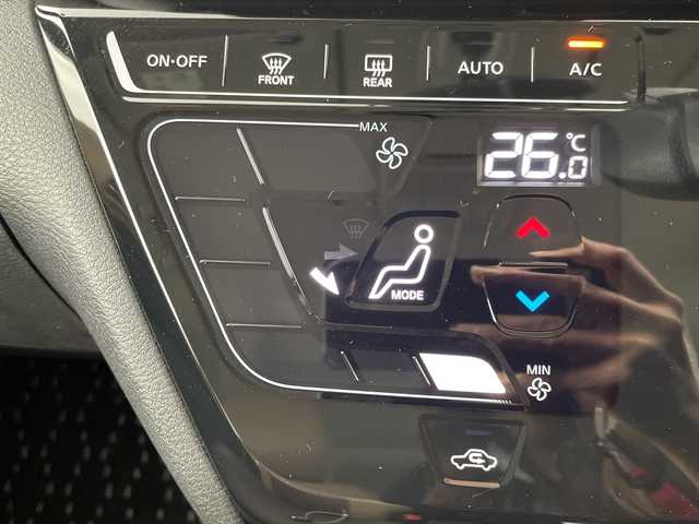 日産 ルークス HWS Gターボ プロパイロットED 岐阜県 2020(令2)年 3.4万km ホワイトパール 純正9インチナビ/　(AM/FM/CD/DVD/Bluetooth/フルセグTV)/アラウンドビューモニター/プロパイロット/衝突軽減ブレーキ/コーナーセンサー/レーンキープアシスト/ハーフレザーシート/LEDヘッドライト/純正ドライブレコーダー/ビルトインETC/純正アルミホイール/純正フロアマット