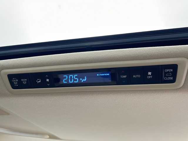 トヨタ アルファードハイブリット G 道北・旭川 2019(平31)年 5.5万km ホワイトパールクリスタルシャイン /4WD//ツインムーンルーフ//JBLサウンド//純正SDナビ//CD/DVD/BD/SD/MSV/BT/AUX/USB/フルセグ//両側パワースライドドア//ベージュ合皮シート//運転席メモリシート//パワーシート//シートヒーター＆エアシート//バックカメラ//パーキングアシスト//トヨタセーフティセンス//PCS/ACC/LTA/BSM/RCTA/PKSB/RSA//クリアランスソナー//オートハイビーム//オートライト//LEDヘッドライト//フォグライト//オートリトラミラー//オートワイパー//ビルトインETC2.0//前後ドライブレコーダー//後席サンシェード//純正フロアマット//ドアバイザー