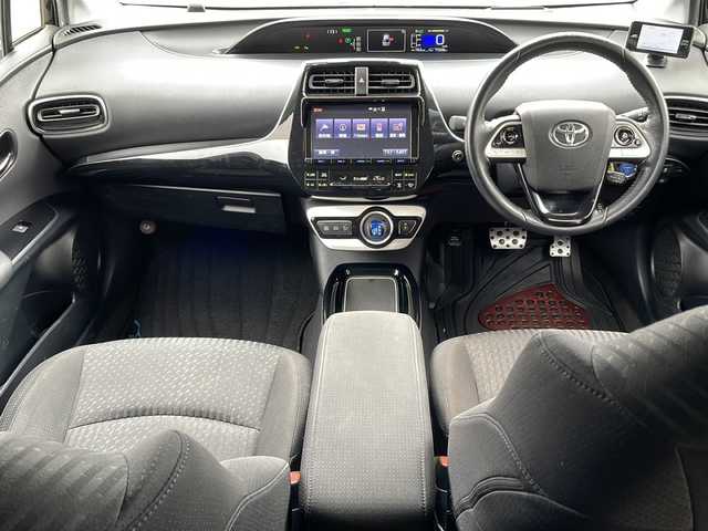 トヨタ プリウス A 福島県 2021(令3)年 7.4万km アティチュードブラックマイカ 4WD 純正ナビ LEDヘッドライト Bluetooth 衝突軽減ブレーキ コーナーセンサー ブラインドスポットモニター ドライブレコーダー ETC クルコン HUD オートハイビーム 純正フロアマット