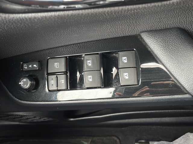 トヨタ プリウス A 福島県 2021(令3)年 7.4万km アティチュードブラックマイカ 4WD 純正ナビ LEDヘッドライト Bluetooth 衝突軽減ブレーキ コーナーセンサー ブラインドスポットモニター ドライブレコーダー ETC クルコン HUD オートハイビーム 純正フロアマット