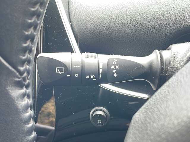 トヨタ プリウス A 福島県 2021(令3)年 7.4万km アティチュードブラックマイカ 4WD 純正ナビ LEDヘッドライト Bluetooth 衝突軽減ブレーキ コーナーセンサー ブラインドスポットモニター ドライブレコーダー ETC クルコン HUD オートハイビーム 純正フロアマット