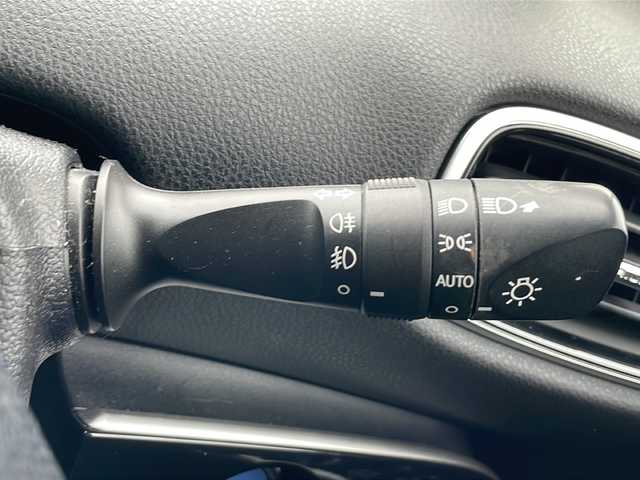 トヨタ プリウス A 福島県 2021(令3)年 7.4万km アティチュードブラックマイカ 4WD 純正ナビ LEDヘッドライト Bluetooth 衝突軽減ブレーキ コーナーセンサー ブラインドスポットモニター ドライブレコーダー ETC クルコン HUD オートハイビーム 純正フロアマット