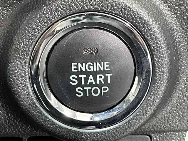 ダイハツ キャスト アクティバ GプライムコレSAⅡ 愛知県 2016(平28)年 6.2万km パールホワイトⅢ カロッツェリアナビ/(CD・DVD再生/SD/FM/AM/地デジ/Bluetooth/iPod)/スマートアシスト　/　　-衝突軽減ブレーキ　/　　-車線逸脱警報/　　-オートハイビーム/　　-先行車発進お知らせ機能/　　-誤発進抑制機能/シートヒーター　/ビルトインＥＴＣ　/ＬＥＤヘッドライト　/バックカメラ　/ＬＥＤフォグランプ　/パーキングセンサー　/アイドリングストップ　/純正フロアマット　/盗難防止/アクセサリーソケット