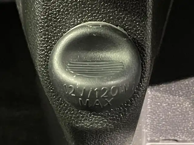 ダイハツ キャスト アクティバ GプライムコレSAⅡ 愛知県 2016(平28)年 6.2万km パールホワイトⅢ カロッツェリアナビ/(CD・DVD再生/SD/FM/AM/地デジ/Bluetooth/iPod)/スマートアシスト　/　　-衝突軽減ブレーキ　/　　-車線逸脱警報/　　-オートハイビーム/　　-先行車発進お知らせ機能/　　-誤発進抑制機能/シートヒーター　/ビルトインＥＴＣ　/ＬＥＤヘッドライト　/バックカメラ　/ＬＥＤフォグランプ　/パーキングセンサー　/アイドリングストップ　/純正フロアマット　/盗難防止/アクセサリーソケット