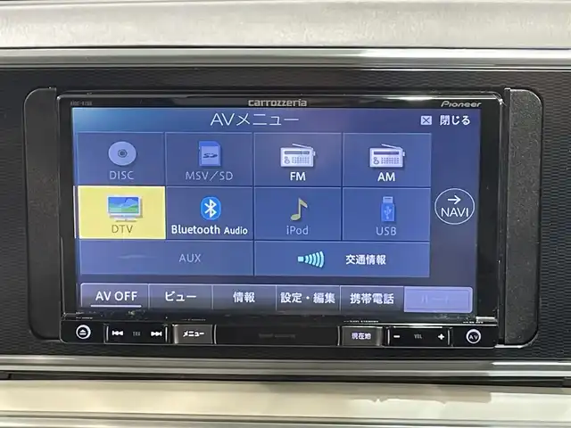 ダイハツ キャスト アクティバ GプライムコレSAⅡ 愛知県 2016(平28)年 6.2万km パールホワイトⅢ カロッツェリアナビ/(CD・DVD再生/SD/FM/AM/地デジ/Bluetooth/iPod)/スマートアシスト　/　　-衝突軽減ブレーキ　/　　-車線逸脱警報/　　-オートハイビーム/　　-先行車発進お知らせ機能/　　-誤発進抑制機能/シートヒーター　/ビルトインＥＴＣ　/ＬＥＤヘッドライト　/バックカメラ　/ＬＥＤフォグランプ　/パーキングセンサー　/アイドリングストップ　/純正フロアマット　/盗難防止/アクセサリーソケット