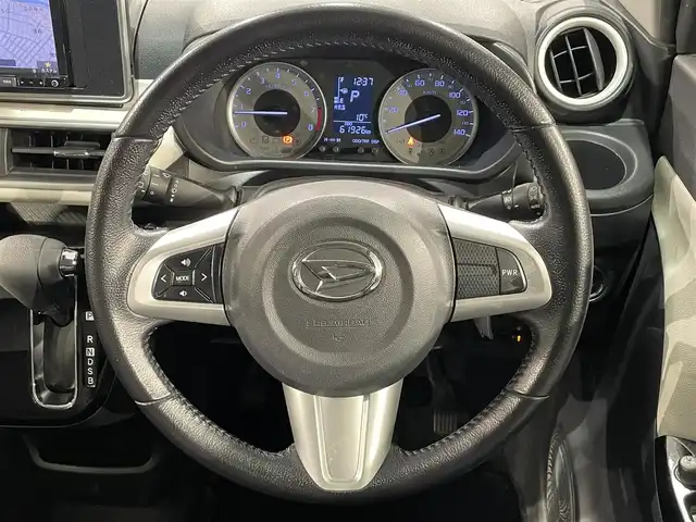 ダイハツ キャスト アクティバ GプライムコレSAⅡ 愛知県 2016(平28)年 6.2万km パールホワイトⅢ カロッツェリアナビ/(CD・DVD再生/SD/FM/AM/地デジ/Bluetooth/iPod)/スマートアシスト　/　　-衝突軽減ブレーキ　/　　-車線逸脱警報/　　-オートハイビーム/　　-先行車発進お知らせ機能/　　-誤発進抑制機能/シートヒーター　/ビルトインＥＴＣ　/ＬＥＤヘッドライト　/バックカメラ　/ＬＥＤフォグランプ　/パーキングセンサー　/アイドリングストップ　/純正フロアマット　/盗難防止/アクセサリーソケット