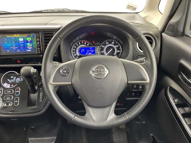 日産 デイズ ルークス ハイウェイスター Xターボ 栃木県 2018(平30)年 3.8万km パール 純正ナビ/(CD/フルセグTV/Bluetooth/SD/AUX)/エマージェンシーブレーキ/アラウンドビューモニター/片側パワースライドドア/ETC/LEDヘッドライト/オートライト/オートハイビーム/アイドリングストップ/スマートキー/プッシュスタート/ステアリングスイッチ/ドアバイザー/フォグランプ