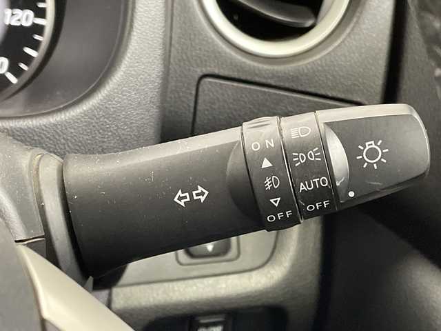 日産 デイズ ルークス ハイウェイスター Xターボ 栃木県 2018(平30)年 3.8万km パール 純正ナビ/(CD/フルセグTV/Bluetooth/SD/AUX)/エマージェンシーブレーキ/アラウンドビューモニター/片側パワースライドドア/ETC/LEDヘッドライト/オートライト/オートハイビーム/アイドリングストップ/スマートキー/プッシュスタート/ステアリングスイッチ/ドアバイザー/フォグランプ