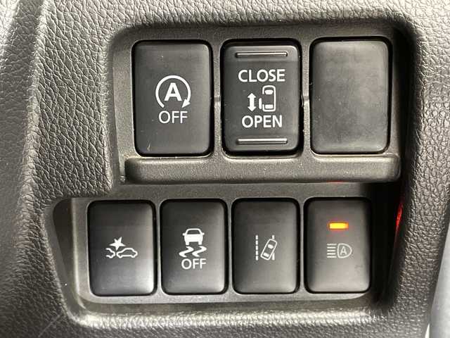 日産 デイズ ルークス ハイウェイスター Xターボ 栃木県 2018(平30)年 3.8万km パール 純正ナビ/(CD/フルセグTV/Bluetooth/SD/AUX)/エマージェンシーブレーキ/アラウンドビューモニター/片側パワースライドドア/ETC/LEDヘッドライト/オートライト/オートハイビーム/アイドリングストップ/スマートキー/プッシュスタート/ステアリングスイッチ/ドアバイザー/フォグランプ