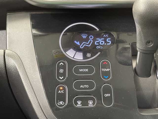 日産 デイズ ルークス ハイウェイスター Xターボ 栃木県 2018(平30)年 3.8万km パール 純正ナビ/(CD/フルセグTV/Bluetooth/SD/AUX)/エマージェンシーブレーキ/アラウンドビューモニター/片側パワースライドドア/ETC/LEDヘッドライト/オートライト/オートハイビーム/アイドリングストップ/スマートキー/プッシュスタート/ステアリングスイッチ/ドアバイザー/フォグランプ