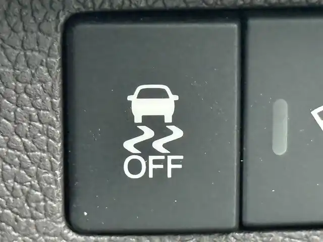 ホンダ フリード ハイブリット G センシング 千葉県 2018(平30)年 2万km シトロンドロップ ディーラーオプションナビ/(フルセグTV/CD/DVD/Bluetooth)/Apple Carplay/バックカメラ/レーダークルーズコントロール/両側パワースライドドア/ドライブレコーダー/ETC/純正フロアマット/純正LEDヘッドライト/レーンキープアシスト/衝突軽減ブレーキ/サンシェード/オートライト/スマートキー/プッシュエンジンスタート