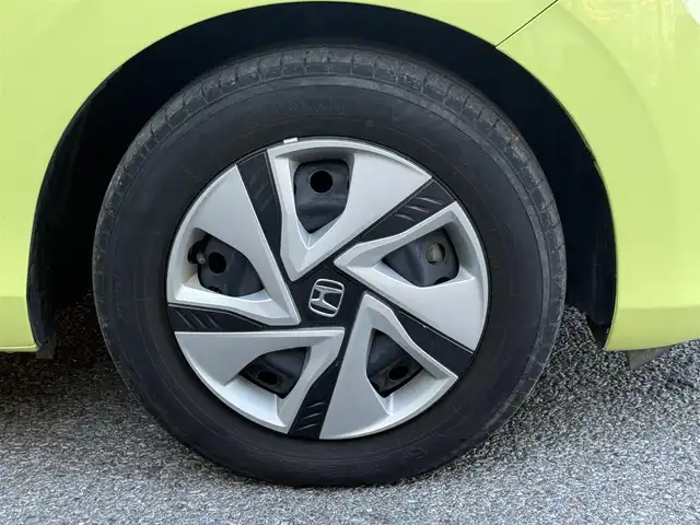 ホンダ フリード ハイブリット G センシング 千葉県 2018(平30)年 2万km シトロンドロップ ディーラーオプションナビ/(フルセグTV/CD/DVD/Bluetooth)/Apple Carplay/バックカメラ/レーダークルーズコントロール/両側パワースライドドア/ドライブレコーダー/ETC/純正フロアマット/純正LEDヘッドライト/レーンキープアシスト/衝突軽減ブレーキ/サンシェード/オートライト/スマートキー/プッシュエンジンスタート